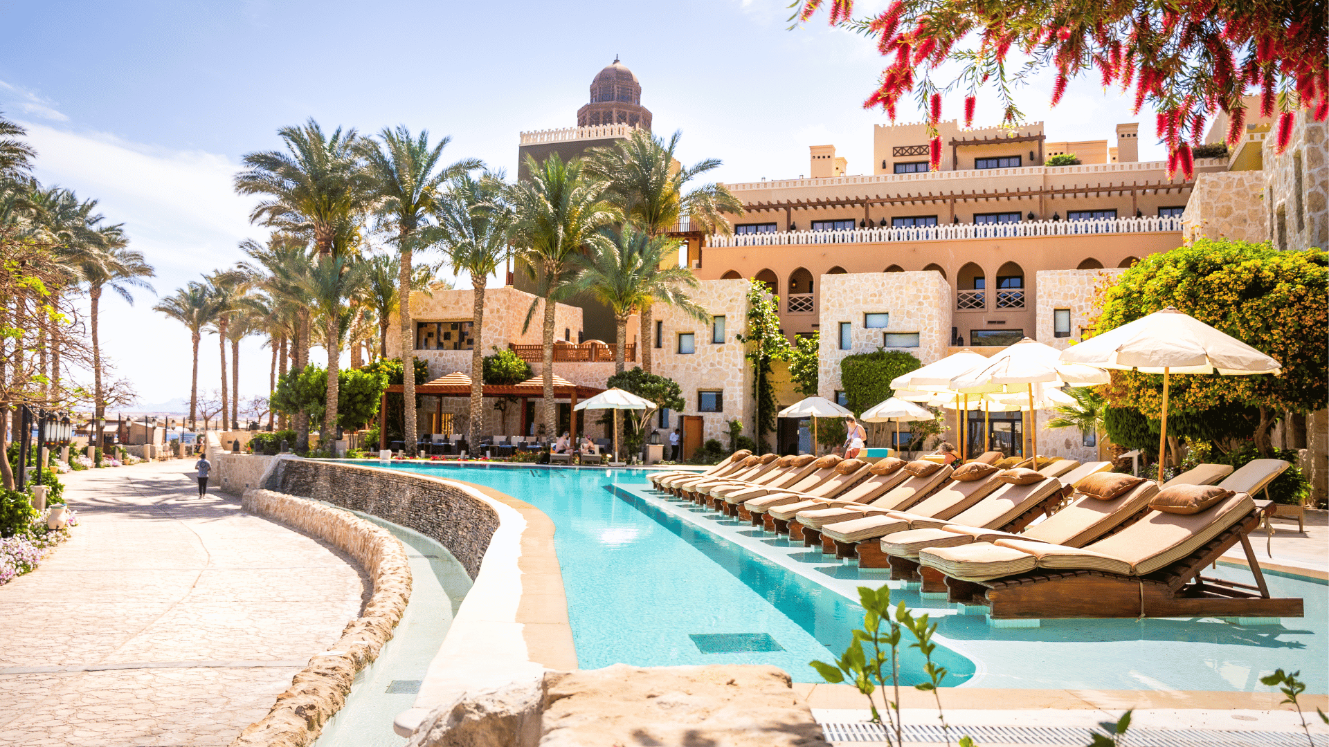 <strong id="theSpa">ADULTS ONLY</strong>