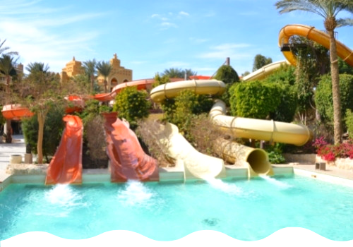Blick auf das 5-Sterne Hotel Grand Waterworld