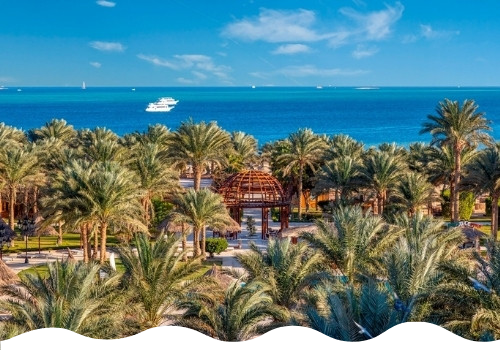 Blick auf das 4-Sterne Plus Hotel Siva Grand Beach